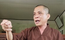 Sau dọa thả chó cắn 'nát mặt' phật tử, sư trụ trì nói gì?