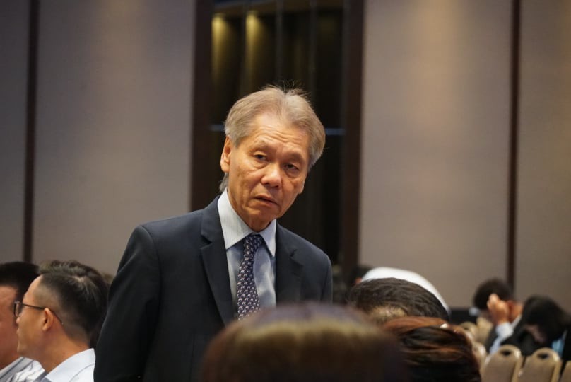 Đại hội đồng cổ đông Eximbank năm 2019: Liên tục dời thời gian chờ, cổ đông vẫn không đến dự - Ảnh 2.