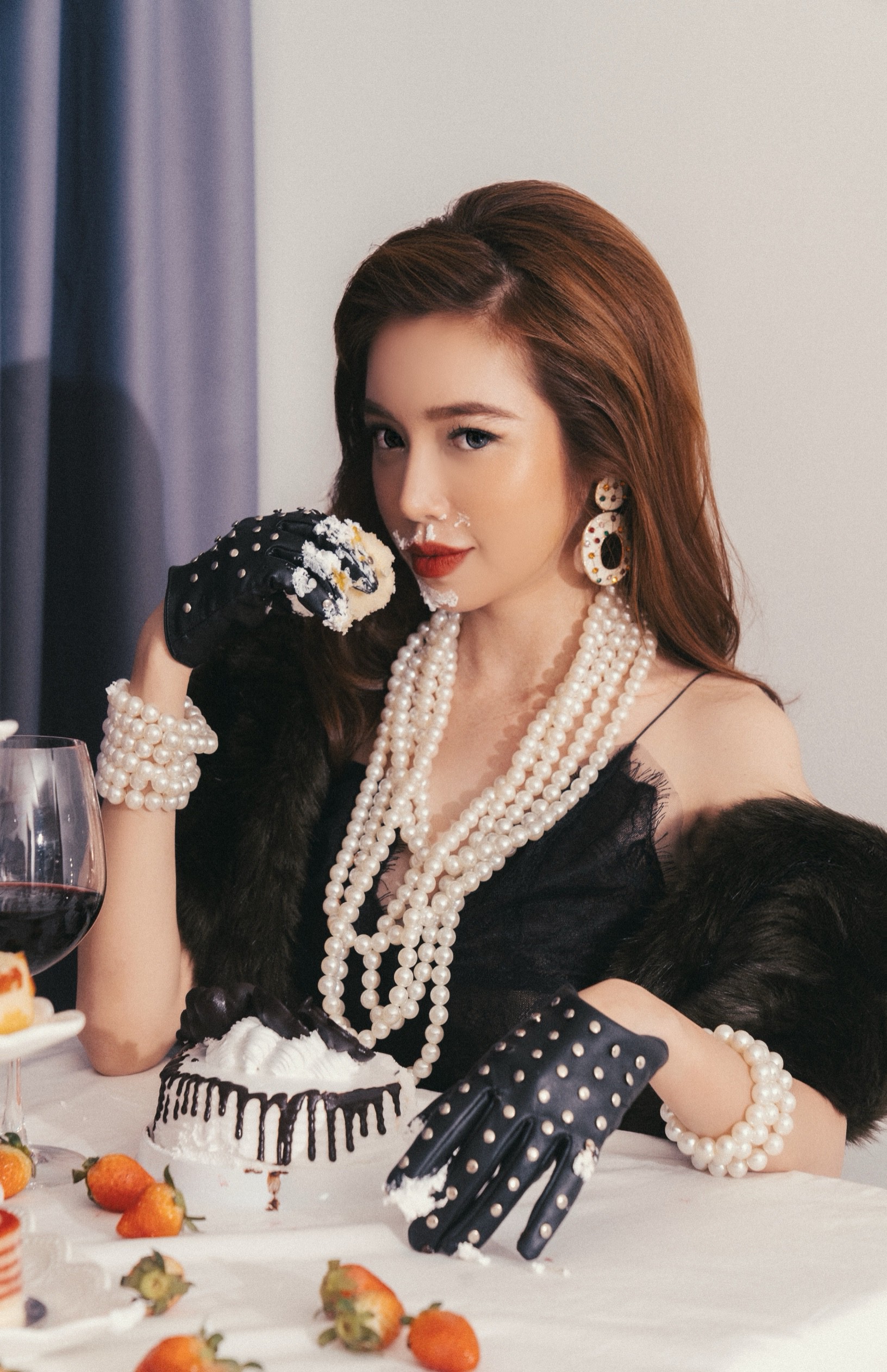 Elly Trần tái xuất với thân hình siêu gợi cảm sau thời gian chăm con, tuyên bố chưa bao giờ biết cảm giác mập - Ảnh 3.