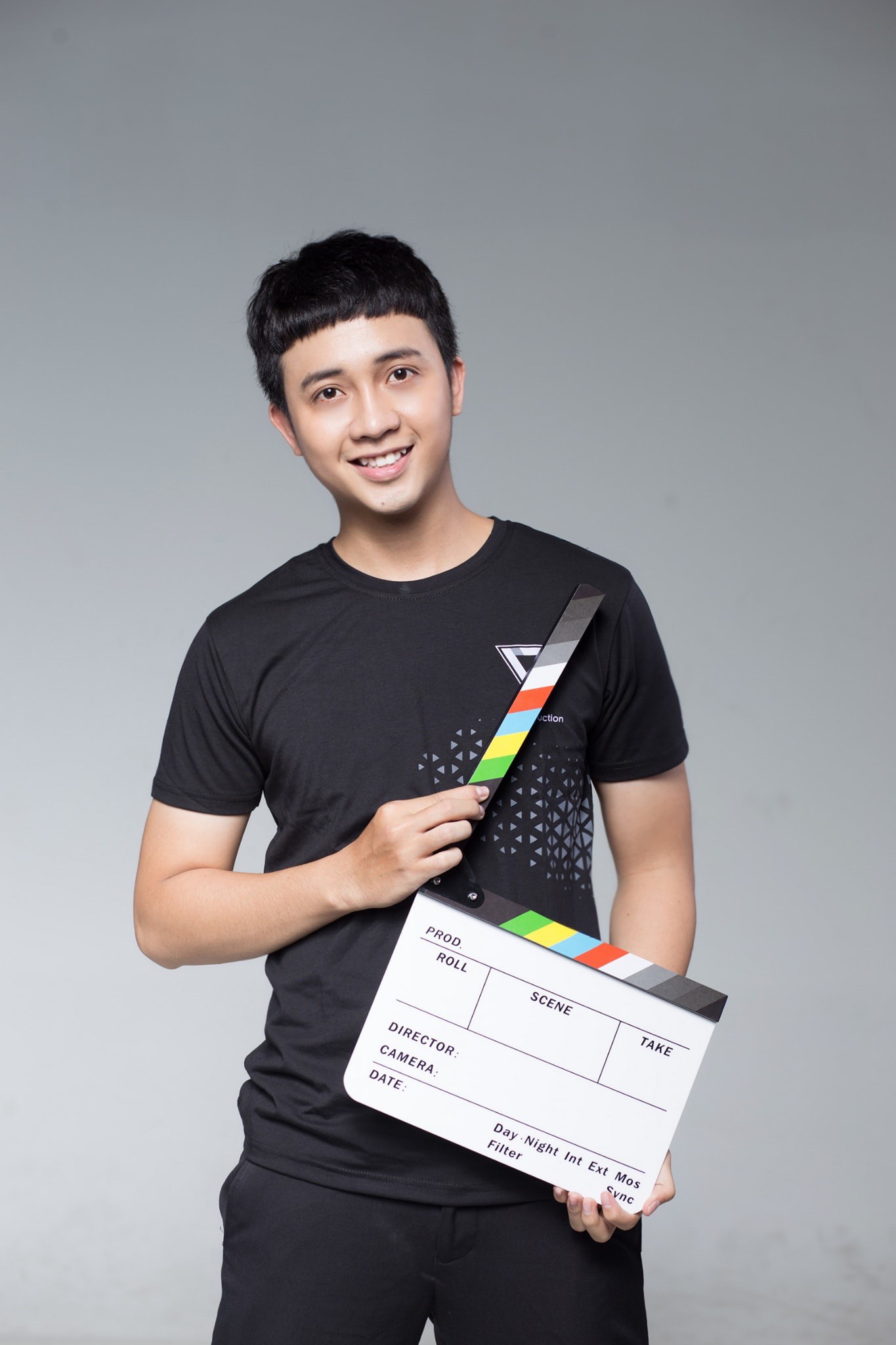 Trung Nguyên - Nam thần LGBT của Người ấy là ai tập 2: Tôi tự hào về bản thân! - Ảnh 3. Trung Nguyên - Nam thần LGBT của Người ấy là ai tập 2: Tôi tự hào về bản thân! - Ảnh 3.