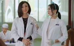 Phim 'Tính tới tính lui không bằng làm liền': BB Trần và Hải Triều quá 'nuột' khi vào vai y tá