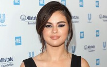 Selena Gomez xuất hiện sexy sau 10 tháng trị bệnh