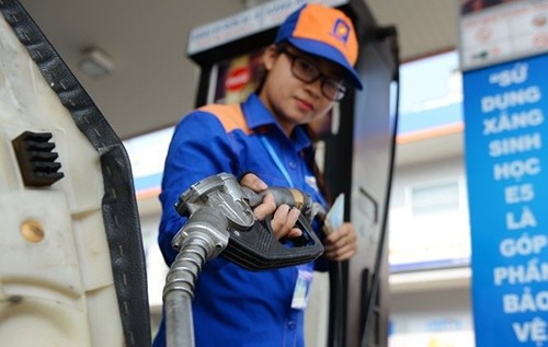 Bộ Công Thương muốn đóng dấu mật thông tin giá điện, xăng dầu - Ảnh 1. Bộ Công Thương muốn đóng dấu mật thông tin giá điện, xăng dầu - Ảnh 1.