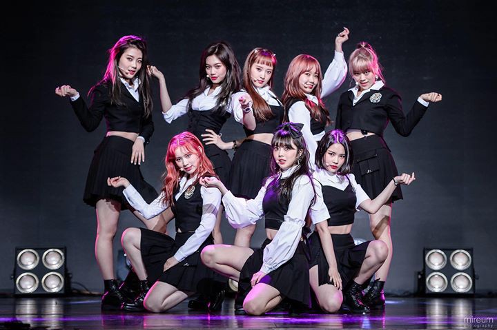 Trước thềm V Heart Beat tháng 4: Bạn biết gì Red Velvet và Weki Meki? - Ảnh 13. Trước thềm V Heart Beat tháng 4: Bạn biết gì Red Velvet và Weki Meki? - Ảnh 13.