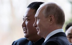 Cuộc gặp mặt đầu tiên của ông Kim và ông Putin ở Vladivostok
