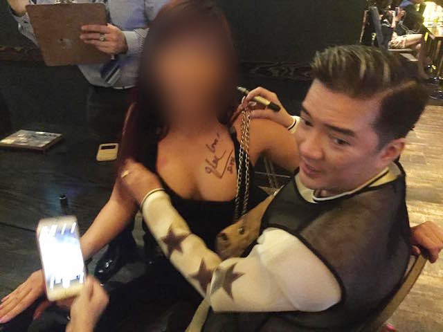Chiến binh của Đàm Vĩnh Hưng: Khi fan cuồng bất chấp đúng sai - Ảnh 3. Chiến binh của Đàm Vĩnh Hưng: Khi fan cuồng bất chấp đúng sai - Ảnh 3.