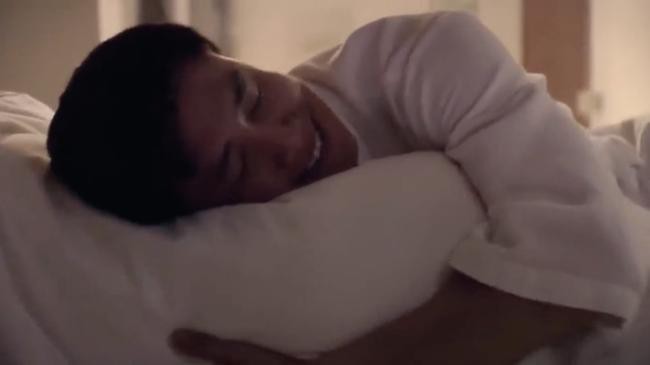 Về nhà đi con tập 14: Cay cú vì bị coi như con mồi, Thư lập kế khiến Vũ bị gái già cưỡng hiếp trong nhà nghỉ - Ảnh 7. Về nhà đi con tập 14: Cay cú vì bị coi như con mồi, Thư lập kế khiến Vũ bị gái già cưỡng hiếp trong nhà nghỉ - Ảnh 7.