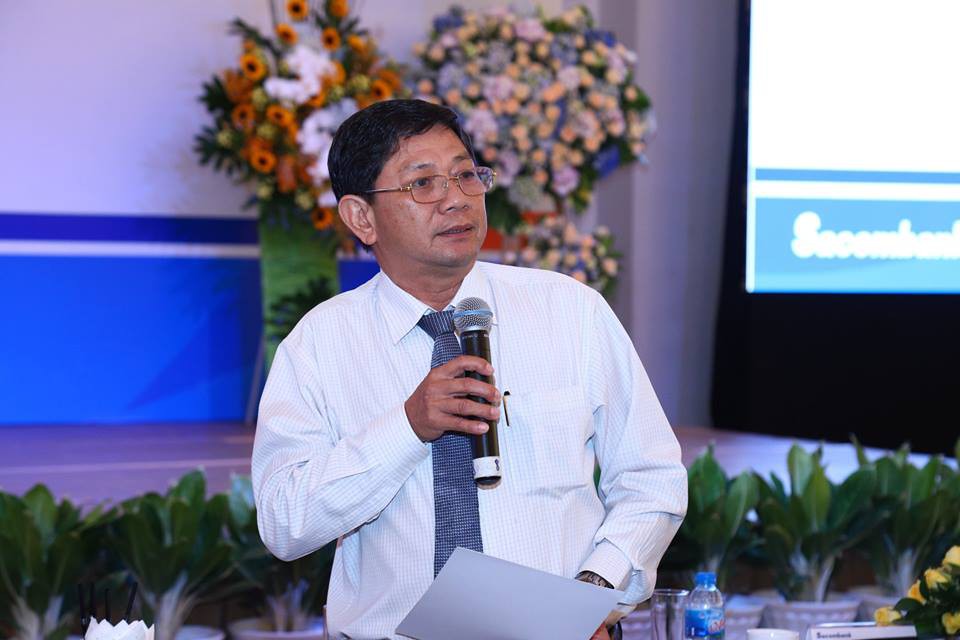 Cổ đông Sacombank bức xúc đòi cổ tức, ông Dương Công Minh: ‘Em là cổ đông lớn nhất ở đây, nếu được chia em là người mừng nhất’ - Ảnh 3. Cổ đông Sacombank bức xúc đòi cổ tức, ông Dương Công Minh: ‘Em là cổ đông lớn nhất ở đây, nếu được chia em là người mừng nhất’ - Ảnh 3.