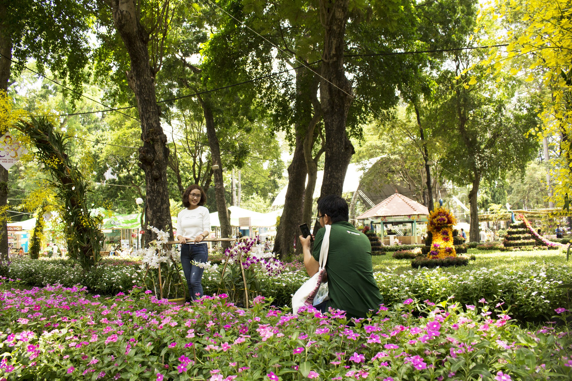 Hàng trăm nghìn chậu hoa khoe sắc tại Festival Hoa Lan TP HCM 2019 - Ảnh 6. Hàng trăm nghìn chậu hoa khoe sắc tại Festival Hoa Lan TP HCM 2019 - Ảnh 6.