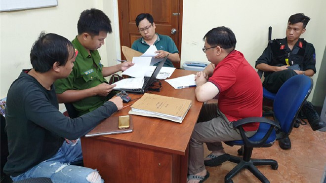 Triệt phá đường dây đánh bạc cực lớn qua mạng với giao dịch 30.000 tỉ đồng - Ảnh 1. Triệt phá đường dây đánh bạc cực lớn qua mạng với giao dịch 30.000 tỉ đồng - Ảnh 1.