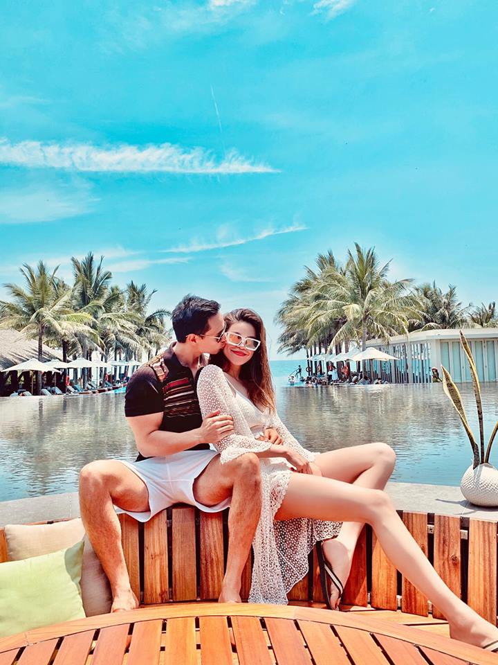 Hồ Ngọc Hà thoải mái ôm hôn Kim Lý khi đi cạnh con trai Subeo trong kì nghỉ lễ 30/4 - Ảnh 2. Hồ Ngọc Hà thoải mái ôm hôn Kim Lý khi đi cạnh con trai Subeo trong kì nghỉ lễ 30/4 - Ảnh 2.