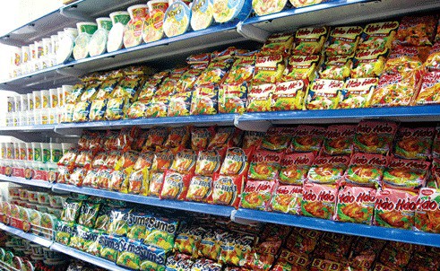 Tỉ phú Nguyễn Đăng Quang: Bạn bè thường hỏi tại sao tôi học vật lí hạt nhân lại đi làm mì gói - Ảnh 3. Tỉ phú Nguyễn Đăng Quang: Bạn bè thường hỏi tại sao tôi học vật lí hạt nhân lại đi làm mì gói - Ảnh 3.