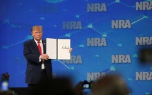 TT Trump bất ngờ rút Mỹ khỏi Hiệp ước Thương mại Vũ khí của Liên Hợp Quốc