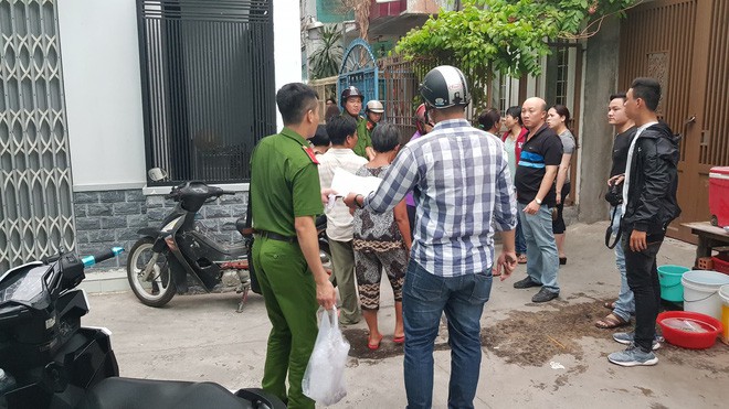 Vụ nghi án cháu dùng búa sát hại cô ở Sài Gòn: Nghi can ít nói, chuẩn bị tốt nghiệp đại học - Ảnh 1. Vụ nghi án cháu dùng búa sát hại cô ở Sài Gòn: Nghi can ít nói, chuẩn bị tốt nghiệp đại học - Ảnh 1.