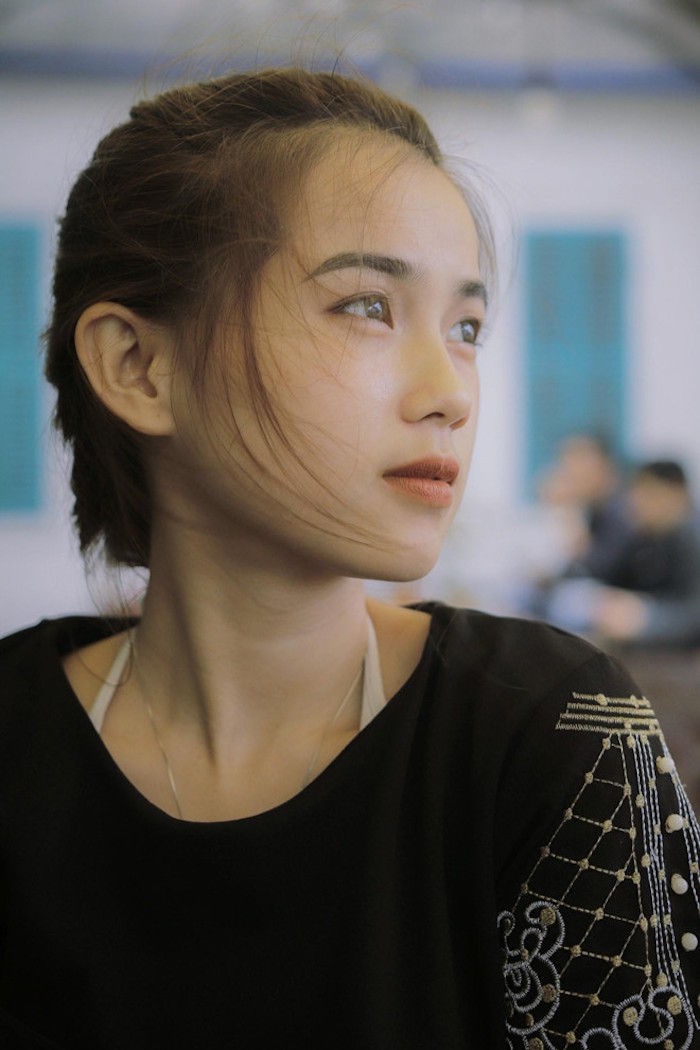 Nữ du học sinh Lào gây ấn tượng với đẹp thánh thiện và biết 5 thứ tiếng - Ảnh 6. Nữ du học sinh Lào gây ấn tượng với đẹp thánh thiện và biết 5 thứ tiếng - Ảnh 6.