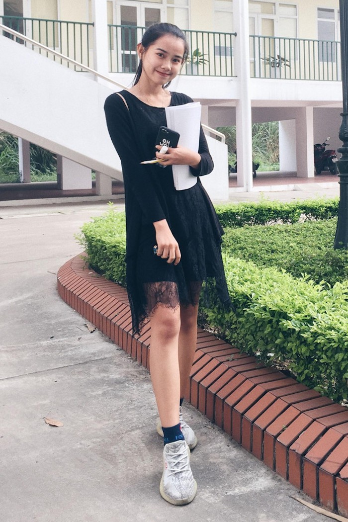 Nữ du học sinh Lào gây ấn tượng với đẹp thánh thiện và biết 5 thứ tiếng - Ảnh 9. Nữ du học sinh Lào gây ấn tượng với đẹp thánh thiện và biết 5 thứ tiếng - Ảnh 9.
