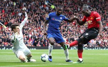 De Gea lại mắc sai lầm, MU lỡ cơ hội áp sát tốp 4