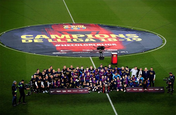 Messi nâng Cup La Liga lần đầu tiên với tư cách thủ quân - Ảnh 5. Messi nâng Cup La Liga lần đầu tiên với tư cách thủ quân - Ảnh 5.