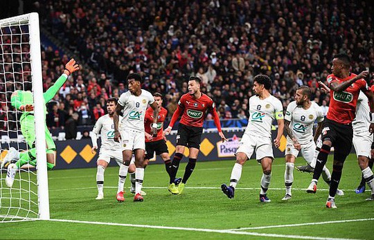 Neymar tái xuất, Mbappe nhận thẻ đỏ, PSG mất cúp - Ảnh 2. Neymar tái xuất, Mbappe nhận thẻ đỏ, PSG mất cúp - Ảnh 2.