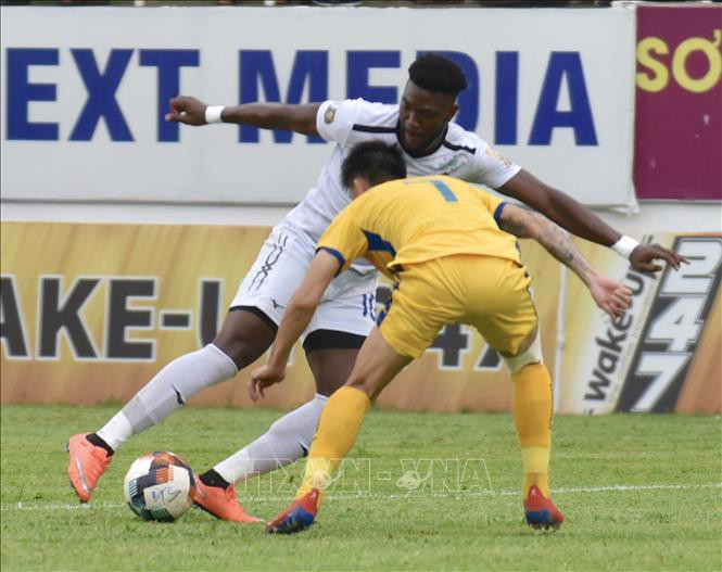 V.League 2019: Tốp đầu hoán đổi vị trí, tốp cuối không có xáo trộn - Ảnh 1. V.League 2019: Tốp đầu hoán đổi vị trí, tốp cuối không có xáo trộn - Ảnh 1.