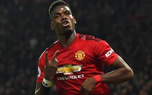 Paul Pogba lôi kéo cầu thủ chống phá HLV Solskjaer