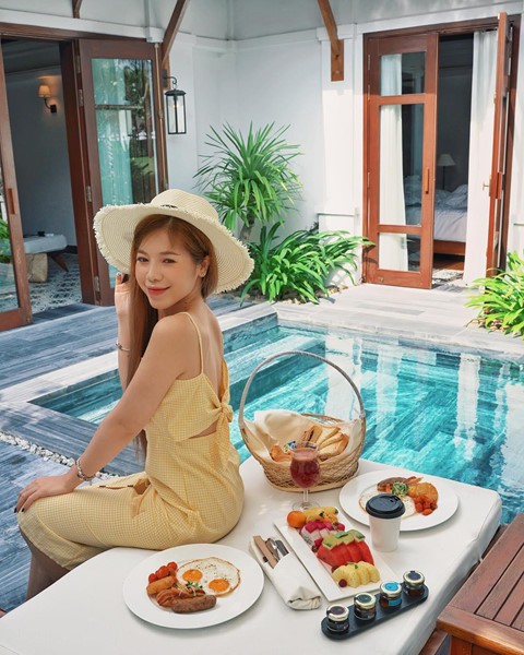 Giới trẻ Việt đọ độ sang chảnh trong ảnh chụp đồ ăn nổi bên hồ bơi - Ảnh 6.