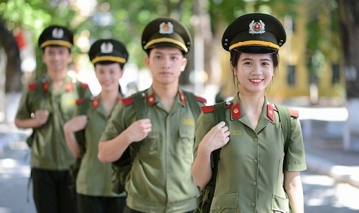 Nộp hồ sơ đăng kí dự thi vào trường công an năm 2019, thí sinh cần chú ý những gì? - Ảnh 1. Nộp hồ sơ đăng kí dự thi vào trường công an năm 2019, thí sinh cần chú ý những gì? - Ảnh 1.