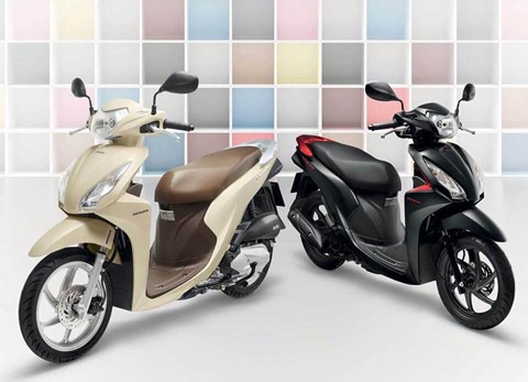 Với 40 triệu đồng nên chọn Honda Vision hay Lead trong hè 2019 - Ảnh 1. Với 40 triệu đồng nên chọn Honda Vision hay Lead trong hè 2019 - Ảnh 1.