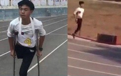 Học sinh khuyết tật TQ quyết tâm chống nạng thi chạy 1.000 mét