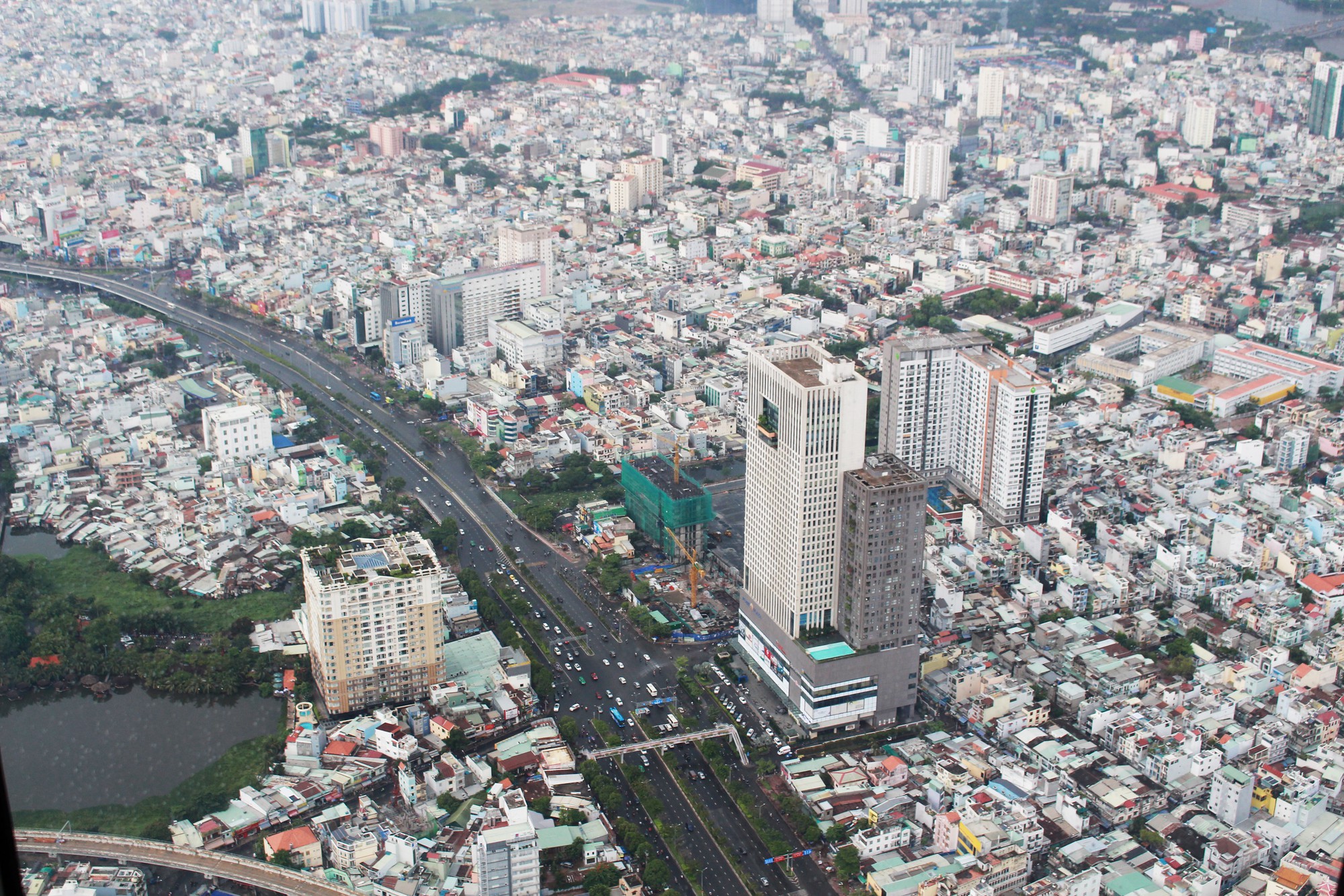 4 hướng Sài Gòn nhìn từ đỉnh Landmark 81 - toà nhà cao nhất Việt Nam - Ảnh 14. 4 hướng Sài Gòn nhìn từ đỉnh Landmark 81 - toà nhà cao nhất Việt Nam - Ảnh 14.