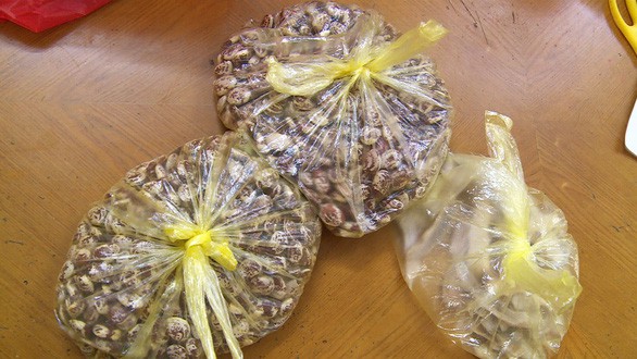 Du khách bị lừa mua 2 kg đậu ngự với giá khủng 4 triệu đồng - Ảnh 1. Du khách bị lừa mua 2 kg đậu ngự với giá khủng 4 triệu đồng - Ảnh 1.