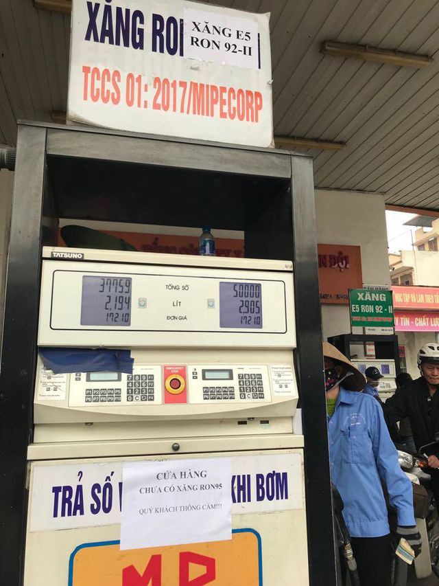 Các doanh nghiệp ngừng bán xăng sẽ bị xử phạt và rút giấy phép kinh doanh - Ảnh 1.