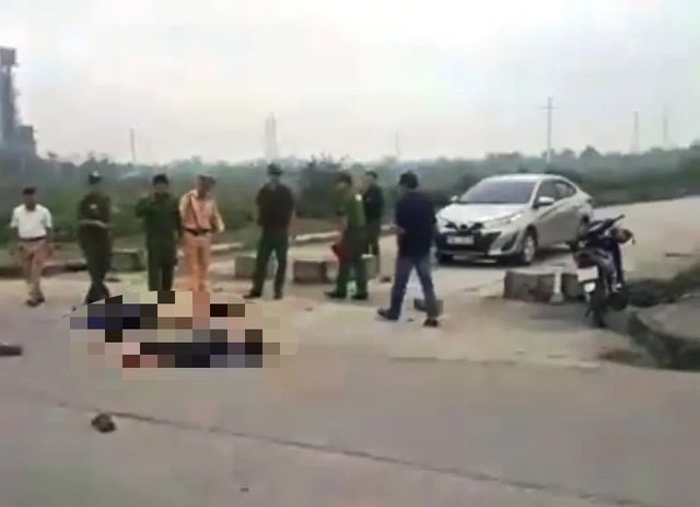 Vụ thanh niên đâm chết bạn gái ở Ninh Bình: Trung tá CSGT không can thiệp thì có phạm luật? - Ảnh 1. Vụ thanh niên đâm chết bạn gái ở Ninh Bình: Trung tá CSGT không can thiệp thì có phạm luật? - Ảnh 1.