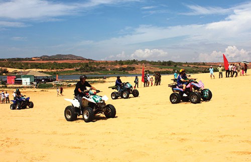 Tour du lịch có giá chỉ hơn 200.000 đồng  - Ảnh 1.