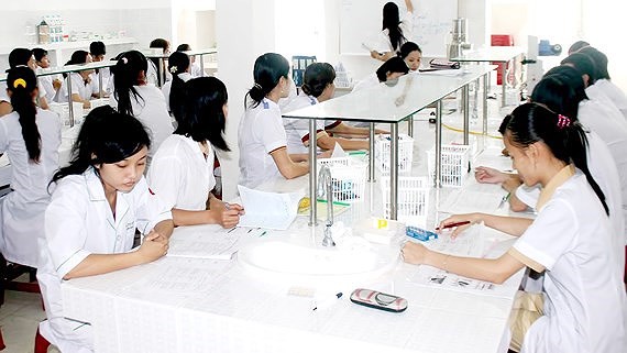 Các yêu cầu đối với thí sinh đăng ký vào khối ngành sức khỏe - Ảnh 1. Các yêu cầu đối với thí sinh đăng ký vào khối ngành sức khỏe - Ảnh 1.