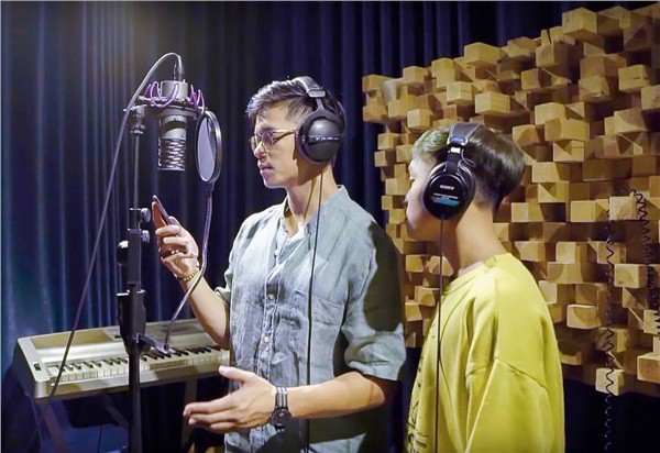 Vpop tuần qua: Trọng Hiếu kết hợp cùng Hồ Văn Cường với dòng nhạc dân ca, làng nhạc vắng bóng những sản phẩm nghệ thuật - Ảnh 3. Vpop tuần qua: Trọng Hiếu kết hợp cùng Hồ Văn Cường với dòng nhạc dân ca, làng nhạc vắng bóng những sản phẩm nghệ thuật - Ảnh 3.