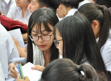 'Ghen tị với người khác trên mạng xã hội' vào đề Văn