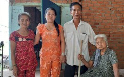 Vụ án oan suốt 40 năm: 'Mẹ của con không phải là kẻ cướp!'