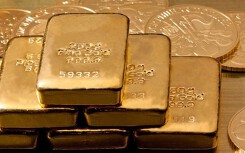Giá vàng hôm nay 9/4: Trở về ngưỡng 1.300 USD/ounce