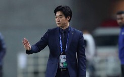 Văn Lâm sắp có 'thầy xịn' tại Muangthong United