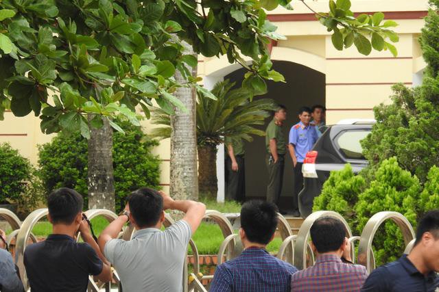 Các trường công an đã trả thí sinh gian lận điểm thi ở Hòa Bình về địa phương - Ảnh 1.