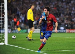 Tứ kết Champions League: M.U và ký ức ngọt đắng về Barcelona