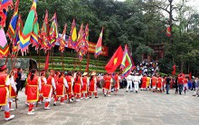 Chi tiết giá vé và quán ăn ngon cho du khách về dự lễ hội Đền Hùng 2019