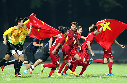Việt Nam vào vòng loại cuối cùng bóng đá nữ Olympic 2020 - Ảnh 1. Việt Nam vào vòng loại cuối cùng bóng đá nữ Olympic 2020 - Ảnh 1.