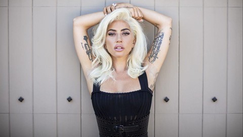 Quá khứ bị xâm hại tình dục và những điều chưa biết về Lady Gaga - Ảnh 2.