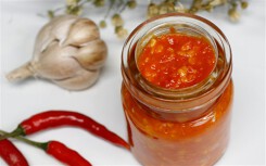 Ngược thời gian tìm hương vị tương ớt truyền thống thực sự giữa lùm xùm sản phẩm Chin-su
