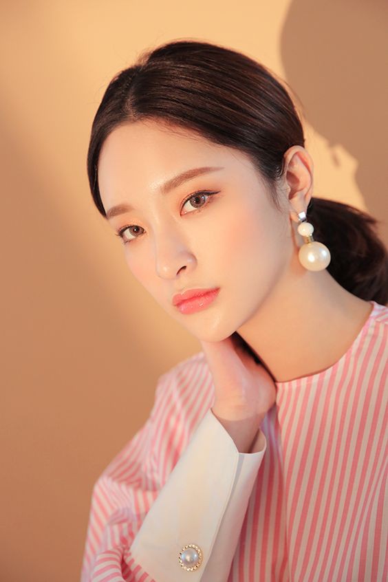 Tử vi hôm nay (2/5/2019) của 12 con giáp: Tuổi Tuất đừng để người khác đùa giỡn với cảm xúc của mình - Ảnh 4. Tử vi hôm nay (2/5/2019) của 12 con giáp: Tuổi Tuất đừng để người khác đùa giỡn với cảm xúc của mình - Ảnh 4.