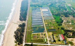 Trung tâm thực nghiệm 32 tỉ hoang phế