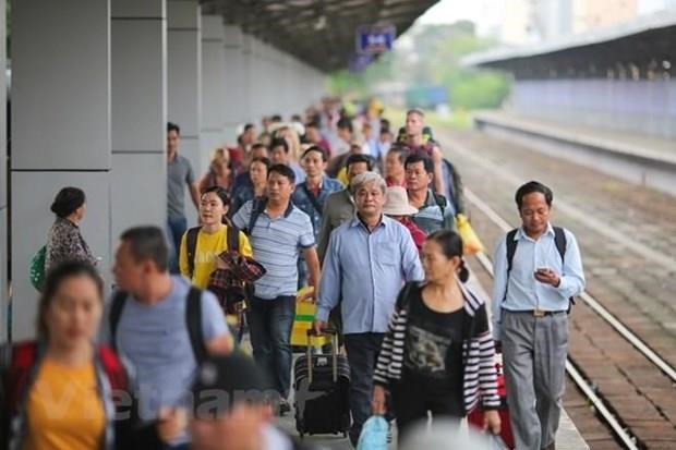 Bổ sung thêm một ngày nghỉ lễ: Thời điểm nào là thích hợp? - Ảnh 1. Bổ sung thêm một ngày nghỉ lễ: Thời điểm nào là thích hợp? - Ảnh 1.