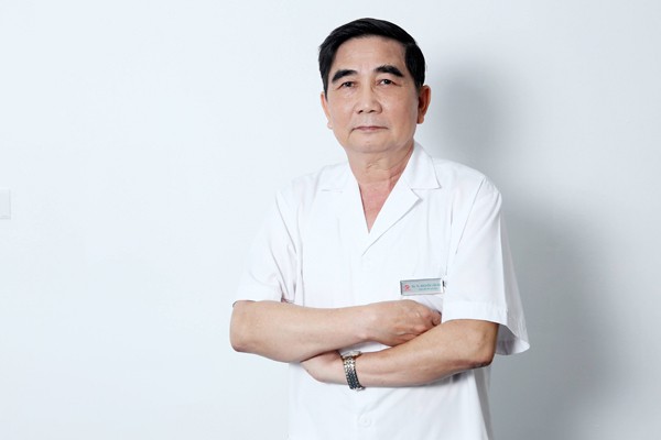 Viêm gan B lây lan nhanh hơn HIV gấp 100 lần, dùng chung bát đũa có lây?  - Ảnh 2.